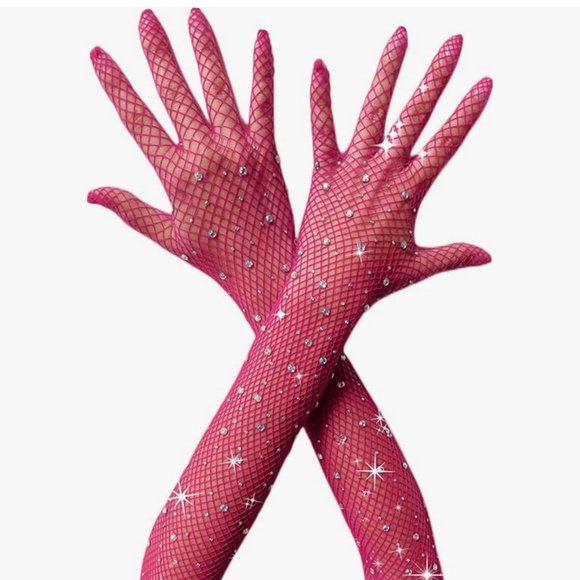 Fishnet set! Gloves and Shorts - Picture 1 of 3